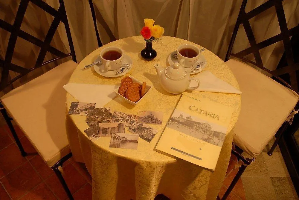 *** Nocleg ze śniadaniem La Zagara B&B Katania Włochy