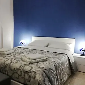 Casa vacanze House, Aeroporto di Catania Fontana Rossa